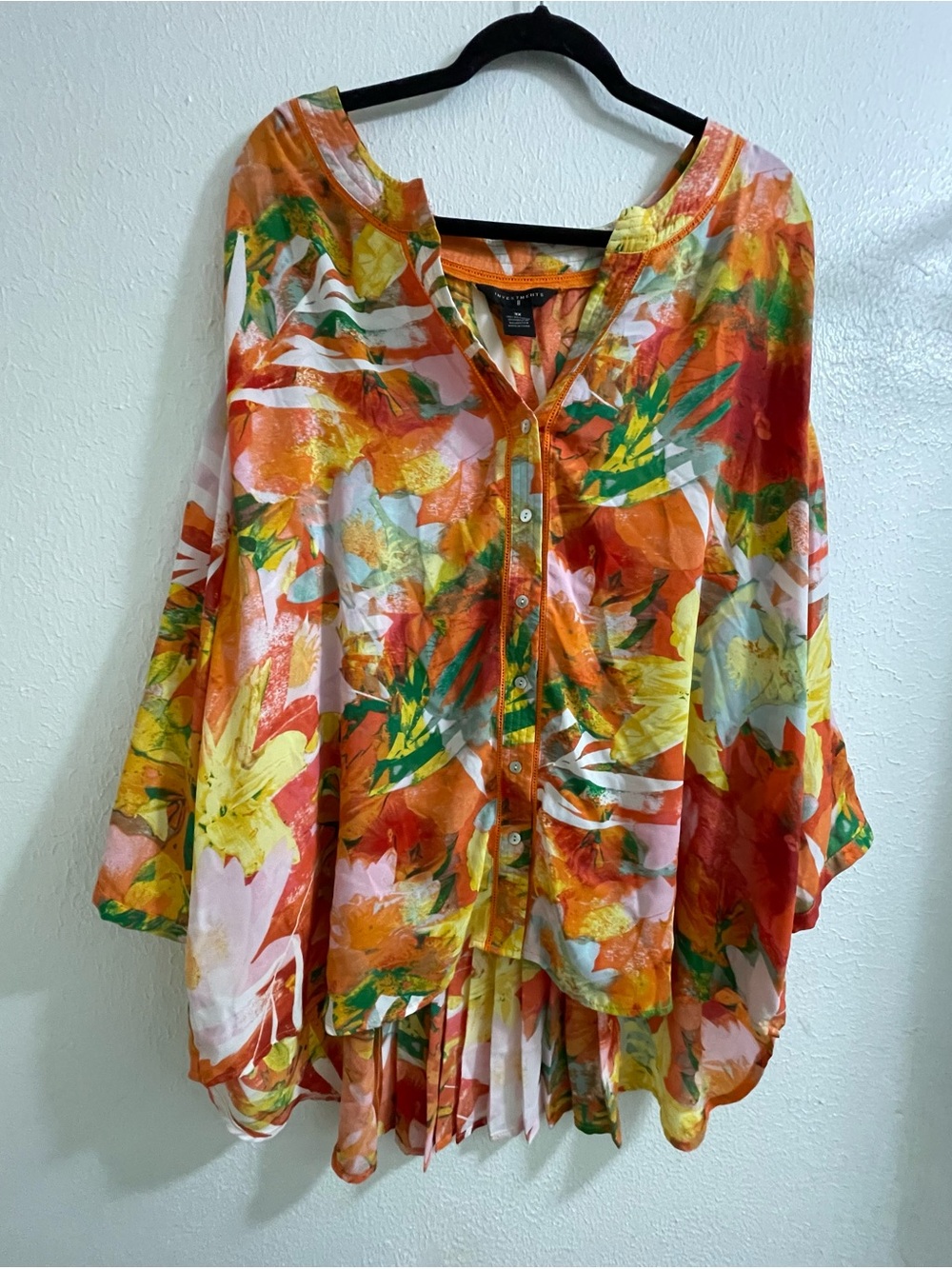 Investments ll Caribbean Floral Button-Front Women’s Top in Orange 3X